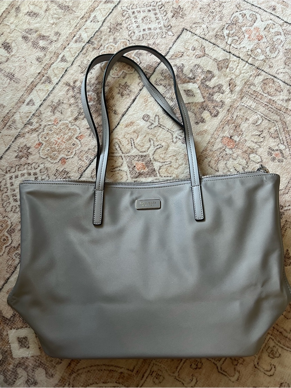 Kate Spade Gray Tote Bag - Spacious Everyday Shoulder Bag